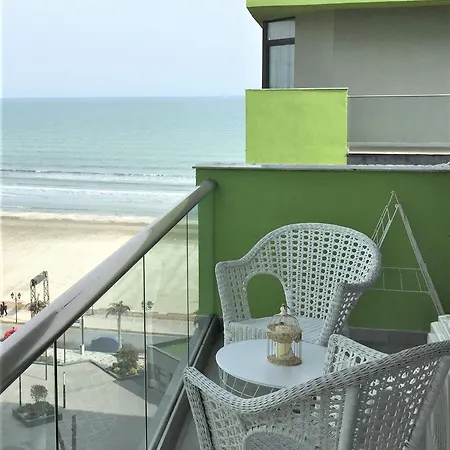 Apartment Alezzi *