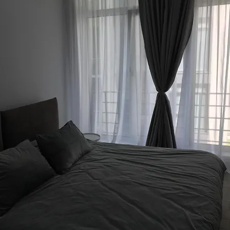 Alezzi Apartment *