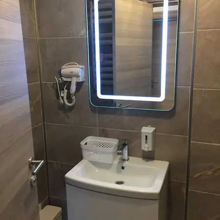 Alezzi Apartment