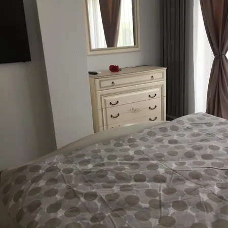 Alezzi Apartment Năvodari